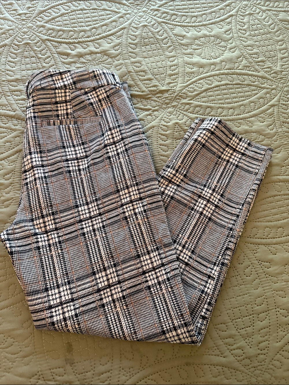 Liverpool Black & White Plaid women’s Dress Pants